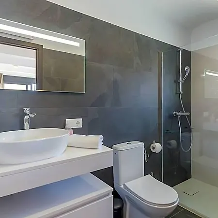 Casa Blanca -location Maitikoa Hotel Lloret de Mar